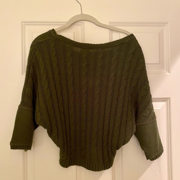 Zara Trafaluc Hunter Green Cable Knit Cropped Sweater | S - Picture 3 of 4